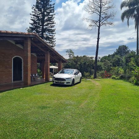 Chacara Mata Fria Com Piscina Aquecida Villa Mairiporã Kültér fotó